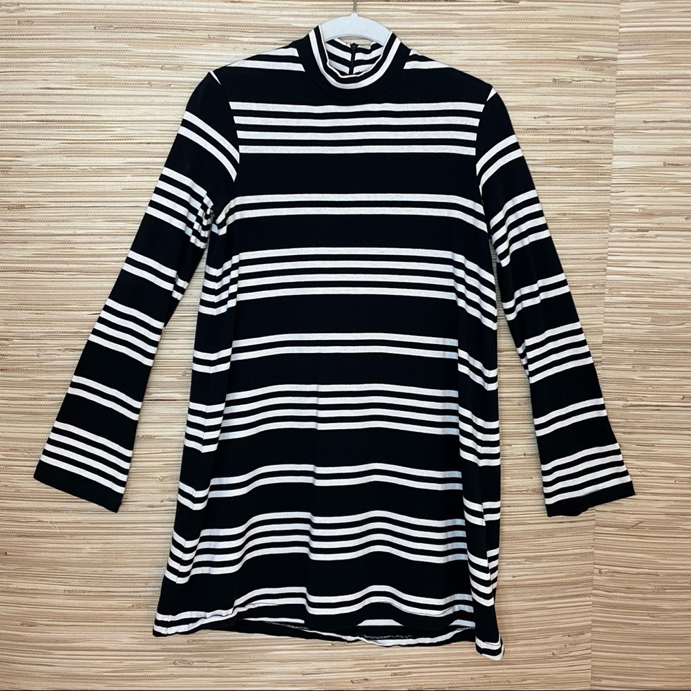 Zara Trafaluc B&W Stripe Swing Dress
